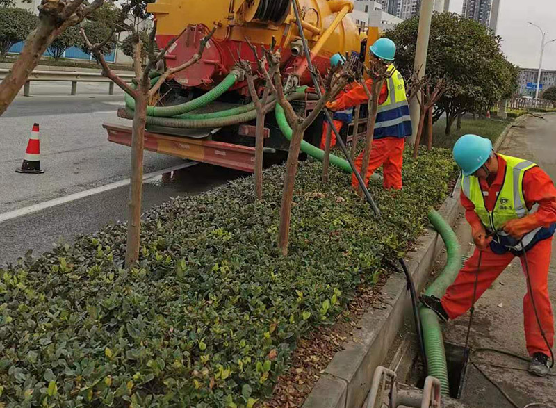 苍南市政管道清淤